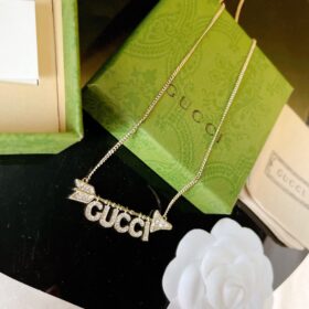 Arrow-Letters-Necklace-1