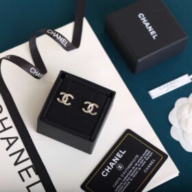 Chanel-CC-Earrings-4-1