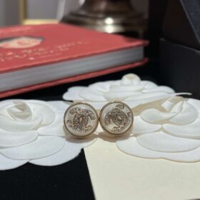 Chanel-CC-Round-Earrings-3