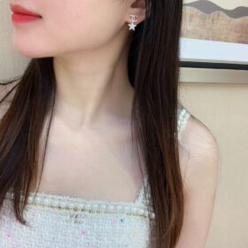 Chanel-CC-Star-Earrings-5