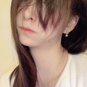 Chanel-CC-Star-Earrings-5