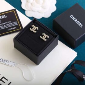 Chanel-Double-C-Earrings-6-4