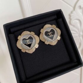 Chanel-Earrings-6