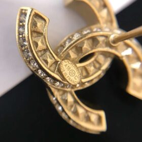 Chanel-Halo-CC-Earrings-4