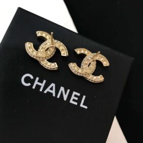 Chanel-Halo-CC-Earrings-4