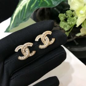 Chanel-Halo-CC-Earrings-4