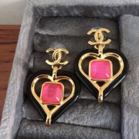 Chanel-Heart-Earrings-3-1