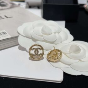 Chanel-Hollow-Earrings-1
