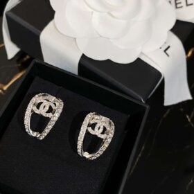 Chanel-Hollow-Moon-Shape-Earrings-1