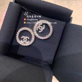 Chanel-Hoop-Earrings-1