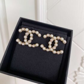 Chanel-Letter-C-Earrings-1