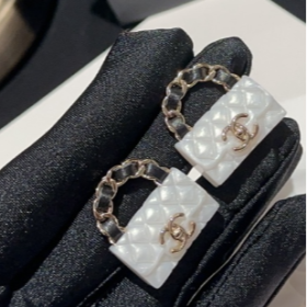 Chanel-Rhombus-CF-Earrings-4