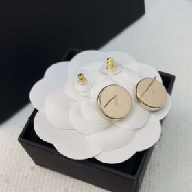 Chanel-Round-Earrings-4