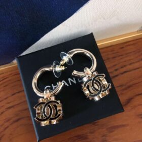 Chanel-Square-Earrings-1