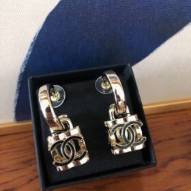 Chanel-Square-Earrings-1