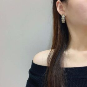 Chanel-Star-Earrings-3