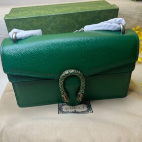 Gucci-Dionysus-Shoulder-Bag-1