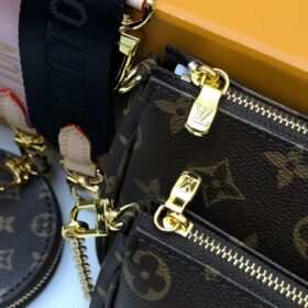 LV-Multi-Pochette-2