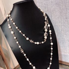 accessories-pearl-necklace-logo-cc-1-e1685433487681