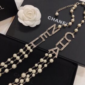 c-h-a-n-e-l-necklace-1-e1685434547669