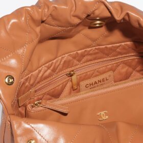 chanel-22-handbag-camel-shiny-ca