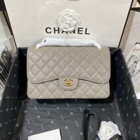chanel-grey-leather-magnificent