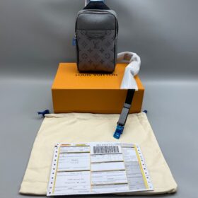 lv-Outdoor-Sling-Bag-Taigarama-7